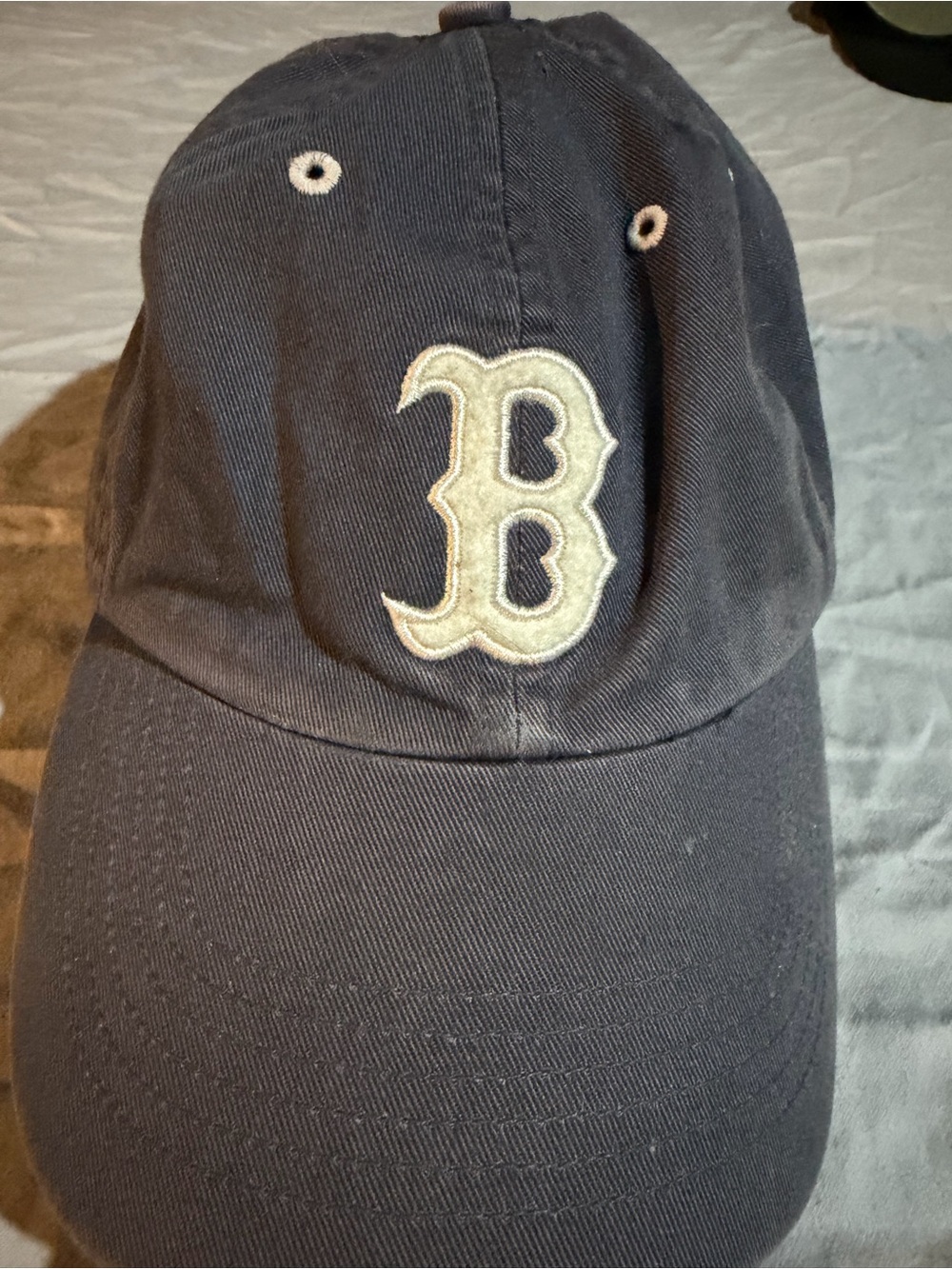 MLB Boston 'B' Baseball Cap in Black and Cream